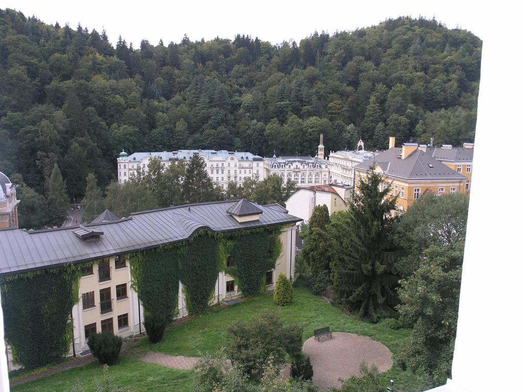 Apartman Lux Skroupova Apartment Karlovy Vary Exterior photo